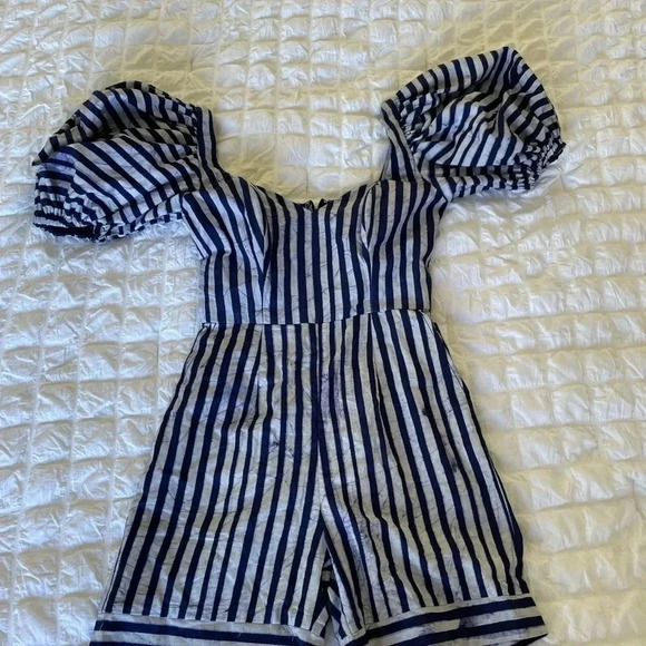 Sika Binata navy stripe romper - Picture 4 of 11